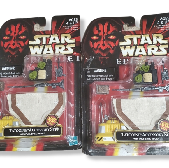 Hasbro Star Wars Episode I Tattoine Accessory Set Action Figure lot of 2 Sealed - Picture 1 of 5